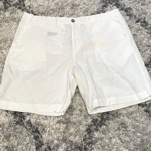 Polo Ralph Lauren Classic Fit White Linen Men Shorts -Unworn